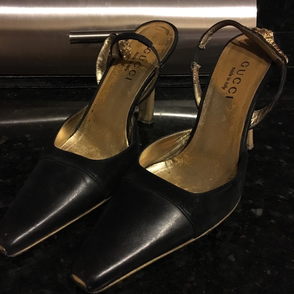 Super sexy metal tip Gucci black strap heels gold